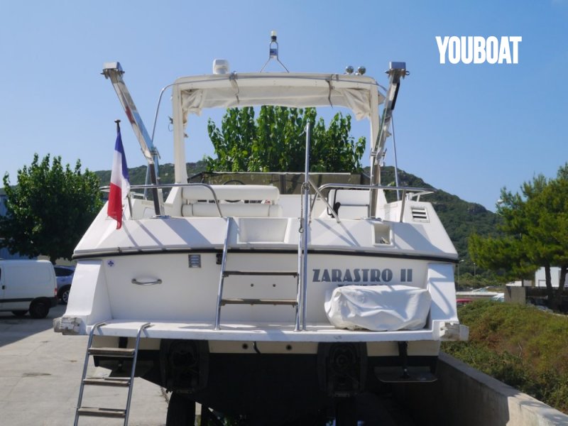 Guy Couach 950 Sport - 2x205ch V6 Duoprop Volvo Penta (Ess.) - 9.5m - 1990 - 18.000 €