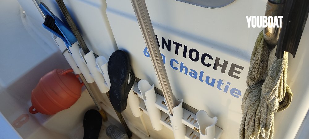 Guymarine Antioche 650 Chalutier - 140ch Suzuki (Ess.) - 6.39m - 2019 - 33.000 €