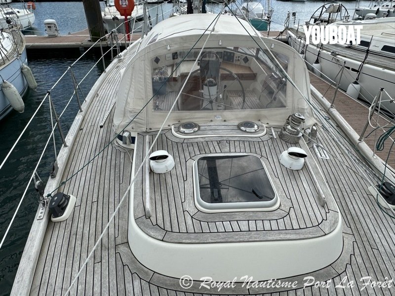 Hallberg Rassy 42E