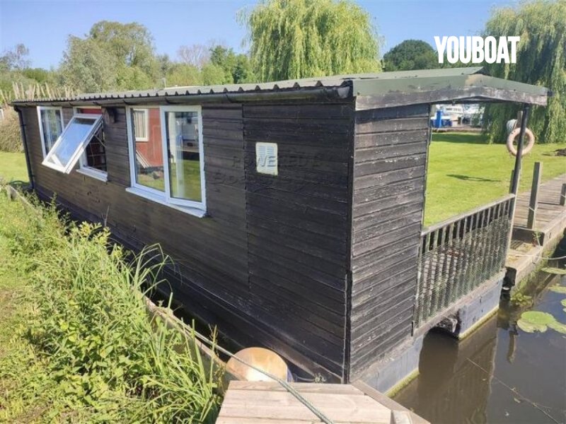 House Boat  -  - 9.14m - 1978 - 39.995 £