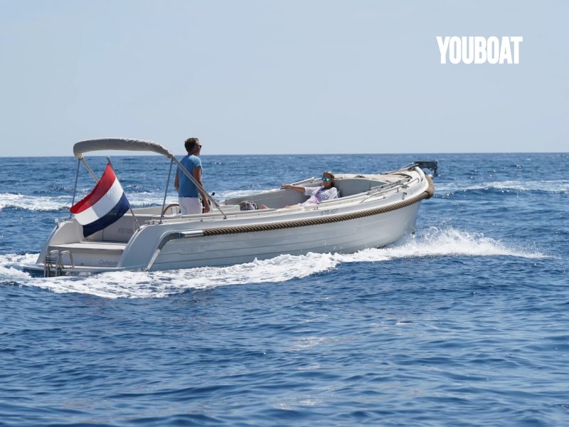 Interboat Intender 820 - 27PS Differentes motorisation possible 27-170cv Vetus (Die.) - 8.2m - 2023 - 67.400 €