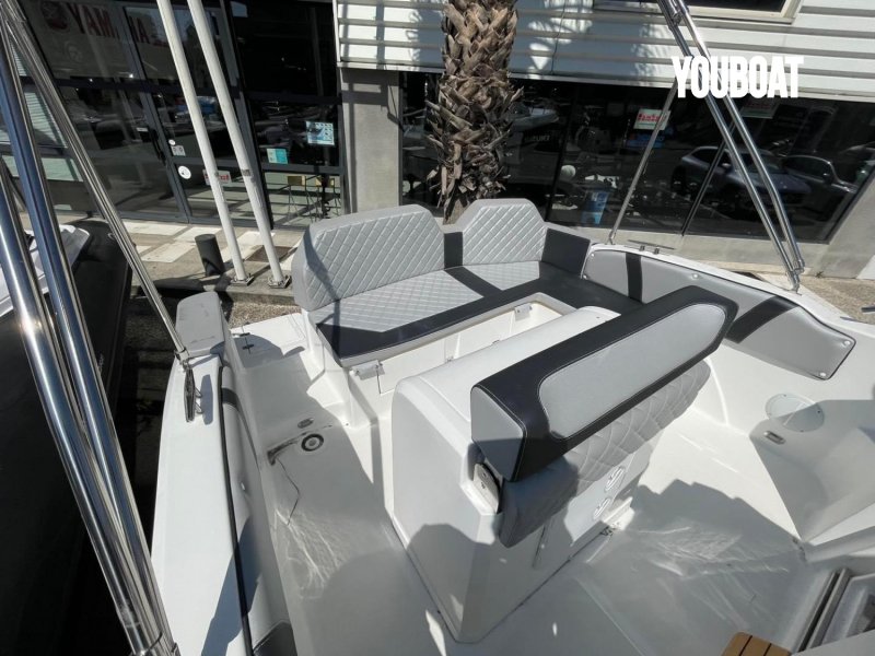 Italmar Wa 22 Plus Luxury - 200ch Suzuki (Ess.) - 6.5m - 2023 - 63.900 €