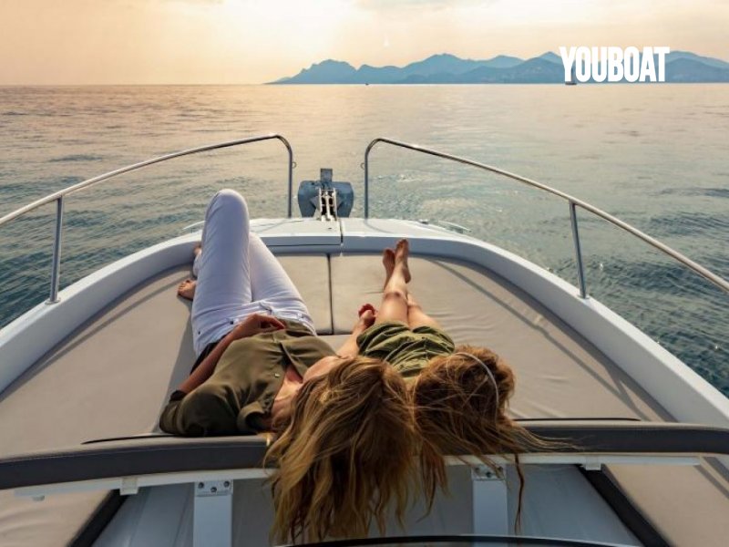 Jeanneau Cap Camarat 7.5 WA Serie 3 à vendre - Photo 3