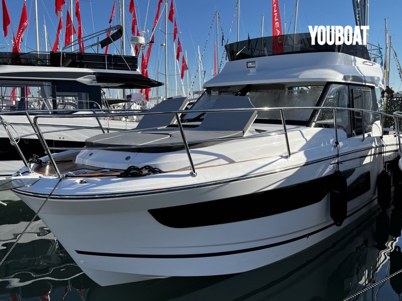 Jeanneau Merry Fisher 1095 - 2x300ch 4 Temps, injection Yamaha (Ess.) - 10.45m - 2024 - 295.810 €