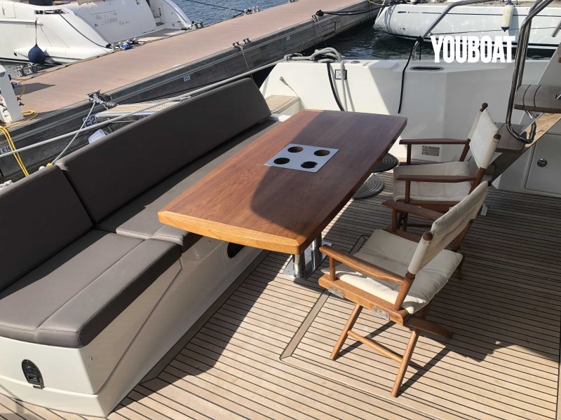 Prestige Yachts 560 Fly - 2x600ch QSC 8.3 ZEUS Cummins (Die.) - 18.27m - 2018 - 790.000 €