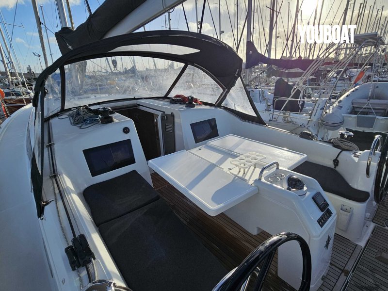 Jeanneau Sun Odyssey 410 Performance