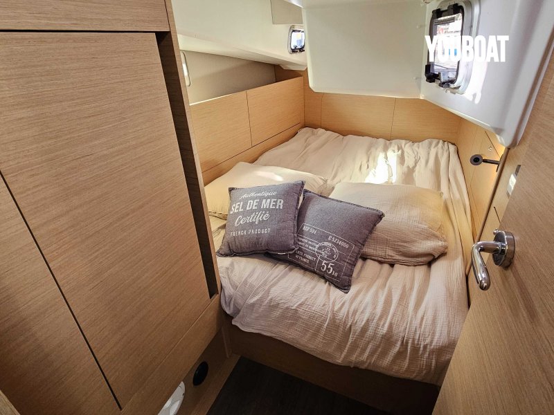 Jeanneau Sun Odyssey 410 Performance