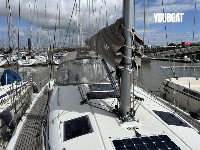 Jeanneau Sun Odyssey 440 - 57ch Yanmar (Die.) - 13m - 2019 - 335.000 €