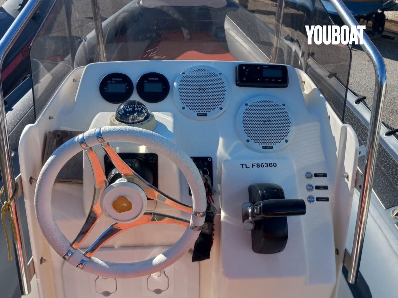 Joker Boat Clubman 22 Open - 175ch Yamaha (Ess.) - 6.7m - 2019 - 30.000 €
