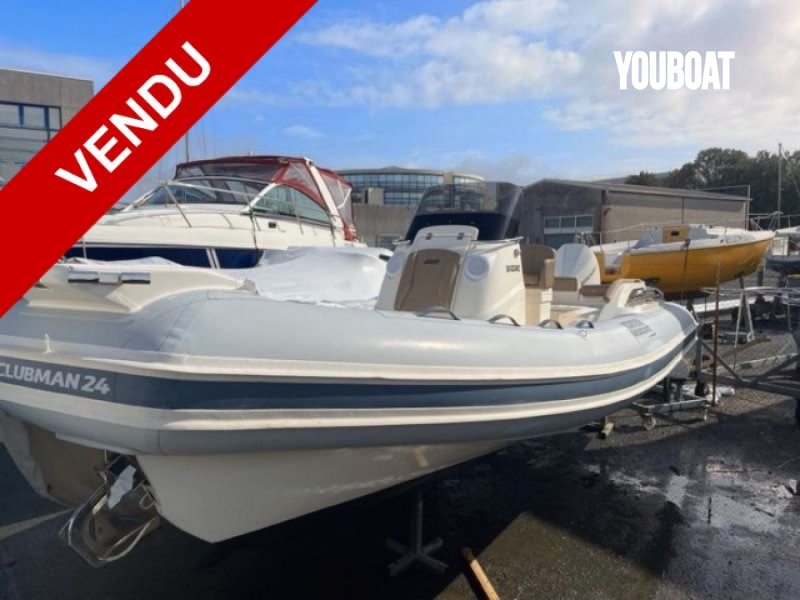 Joker Boat Clubman 24 - 250ch Moteur Blanc Mercury (Ess.) - 7.45m - 2021 - 69.000 €