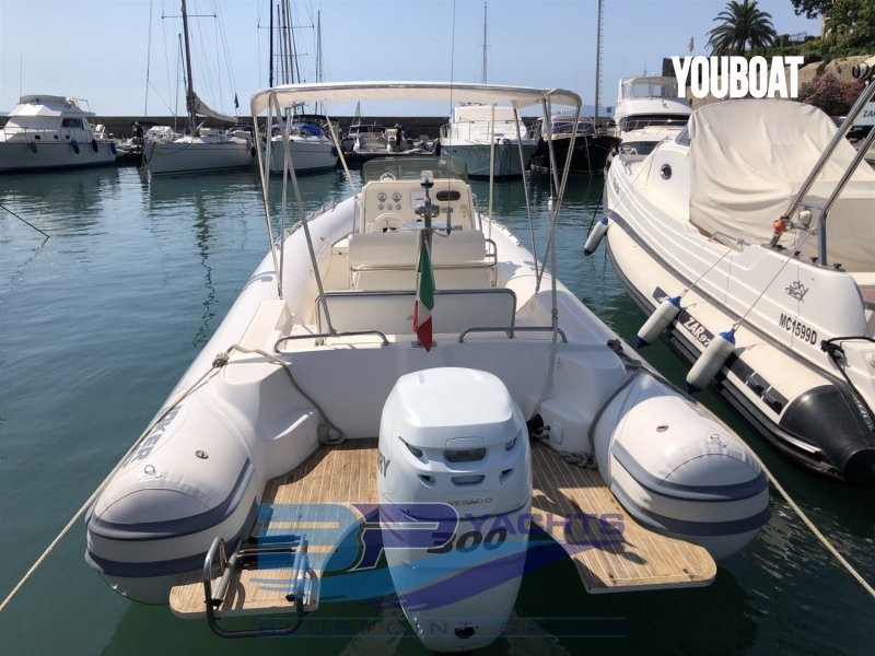 Joker Boat Clubman 26 - 300hp Mercury (Ben.) - 7.93m - 2011 - 59.000 €