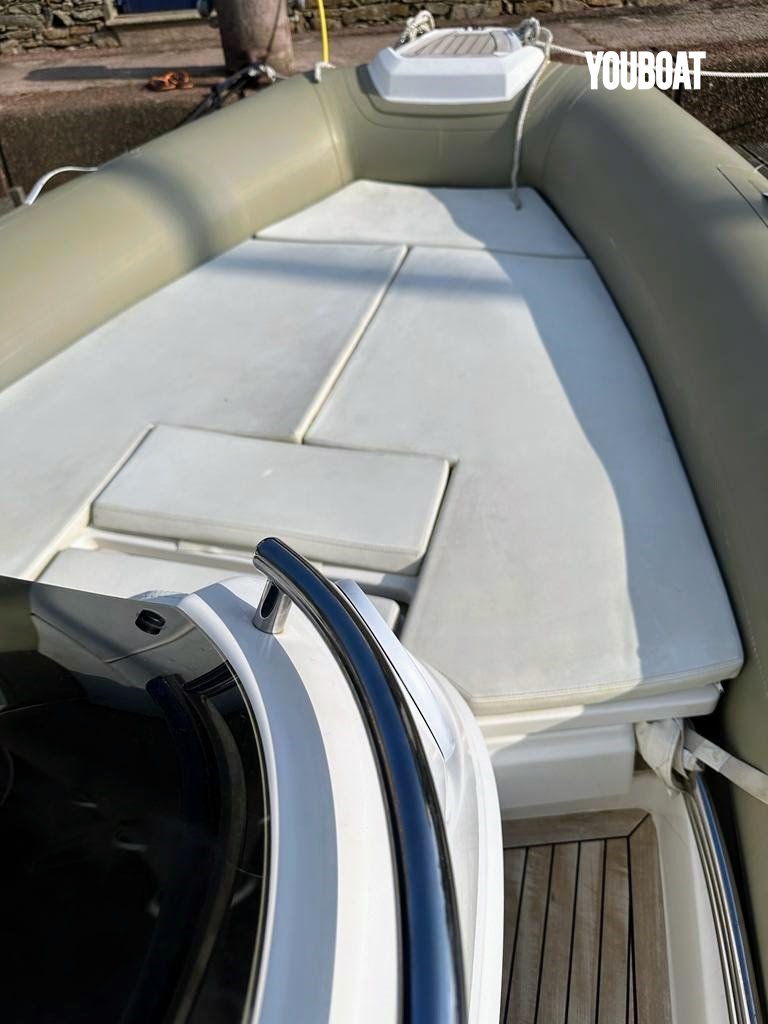 Joker Boat Clubman 28 - 350hp inox Mercury (Ben.) - 8.5m - 2015 - 79.000 €