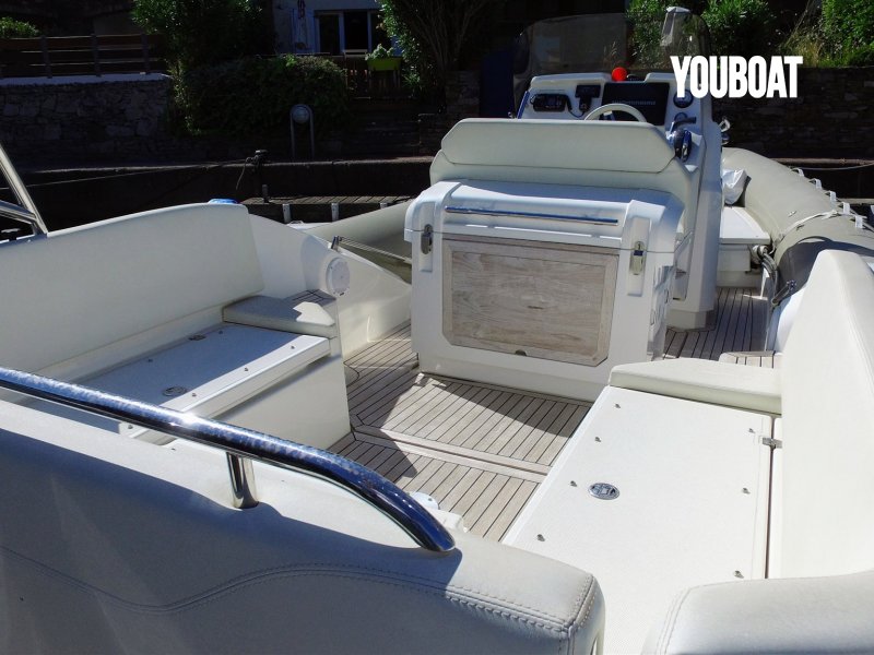 Joker Boat Clubman 28 - 350ch inox Mercury (Ess.) - 8.5m - 2015 - 79.000 €