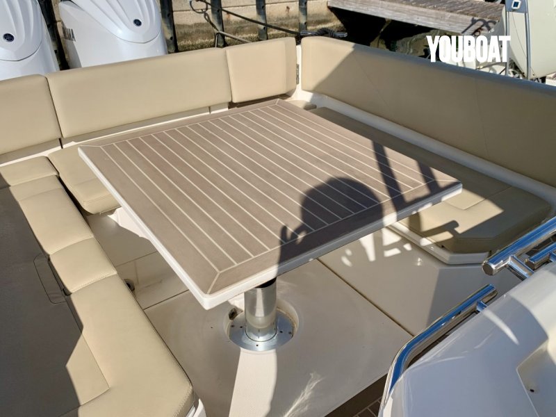 Joker Boat Clubman 30 - 2x250ch 250 HB Yamaha (Ess.) - 11m - 2021 - 199.000 €