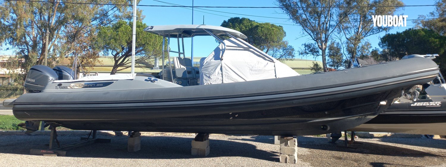 Joker Boat Clubman 35 - 2x300ch Yamaha (Ess.) - 10.7m - 2019 - 220.000 €