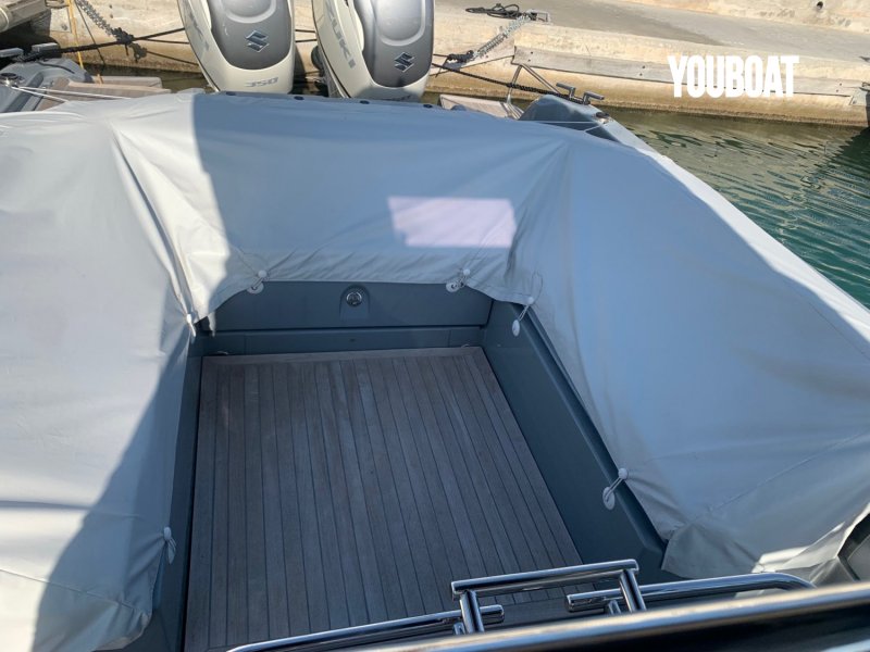 Joker Boat Clubman 35 - 2x350ch Suzuki (Ess.) - 10.7m - 2018 - 199.000 €