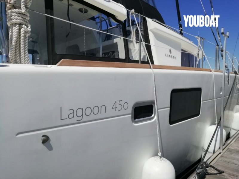 Lagoon 450 F - 2x54ch Yanmar (Die.) - 13.95m - 2011 - 496.500 €
