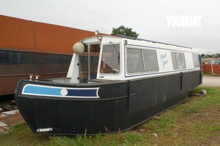 Mick Sivewright 32 Cruiser Stern used for sale