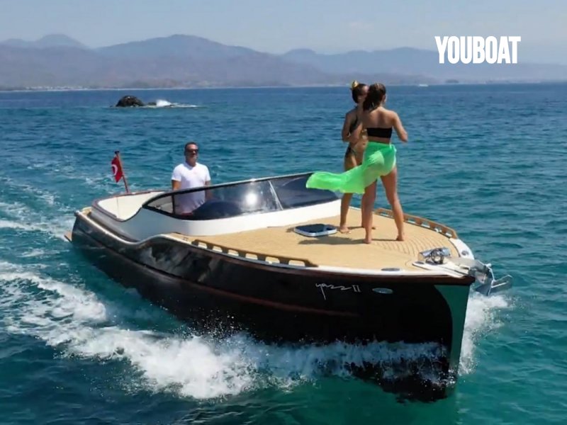 Moonday Yachts Bosphorus 31
