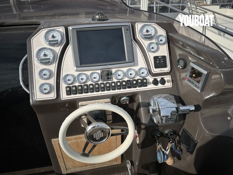 Nuova Jolly Prince 35 Sport Cabin - 2x315ch 6.2L 377 Mag Mercruiser (Ess.) - 10.4m - 2013 - 60.000 €