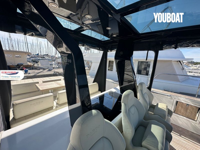 Pardo Yachts 43 - 2x435ch IPS600 D6 Volvo Penta (Die.) - 14m - 2019 - 650.000 €