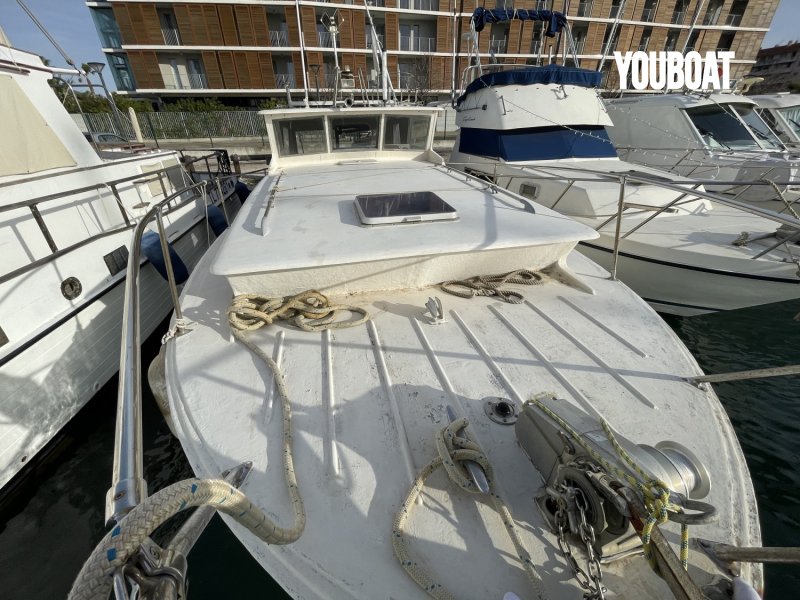 Polyboat Polyflash - 2x80ch Moteur indenor marinisée volvo penta (Die.) - 9.05m - 1963 - 16.000 €