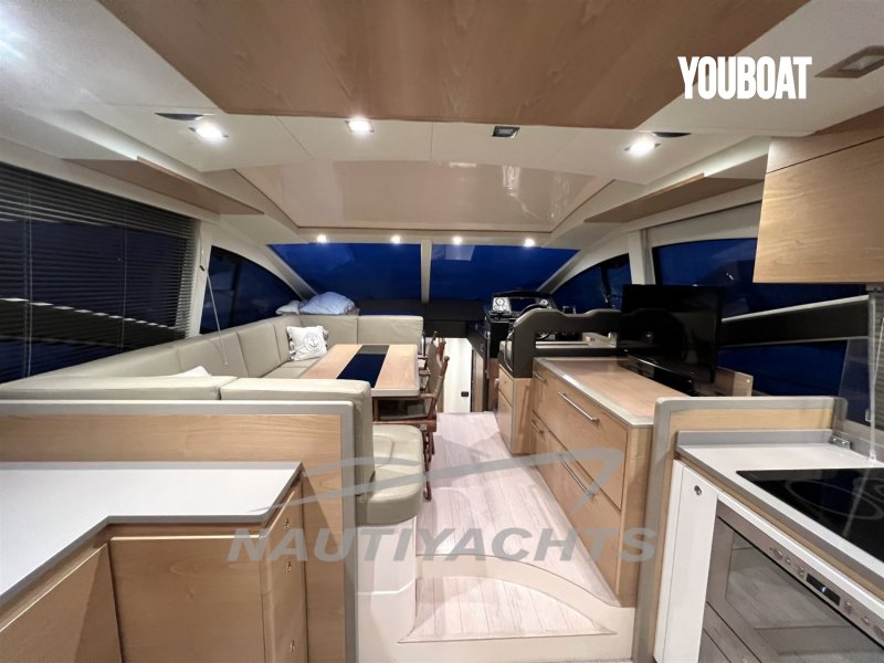 Queens Yachts 50 HT - 2x650ch Caterpillar - 13.95m - 2015 - 539.000 €