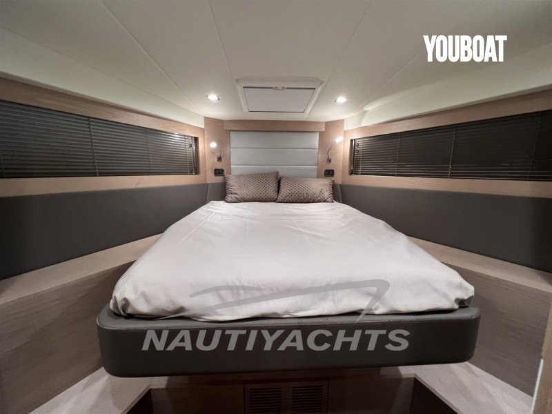 Queens Yachts 50 HT - 2x650PS Caterpillar - 13.95m - 2015 - 539.000 €