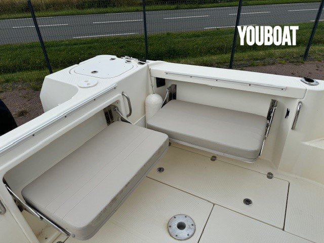 Quicksilver 675 Pilothouse