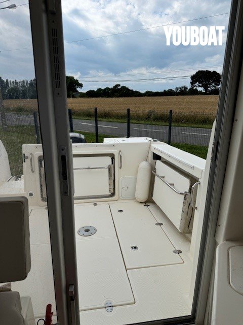 Quicksilver 675 Pilothouse