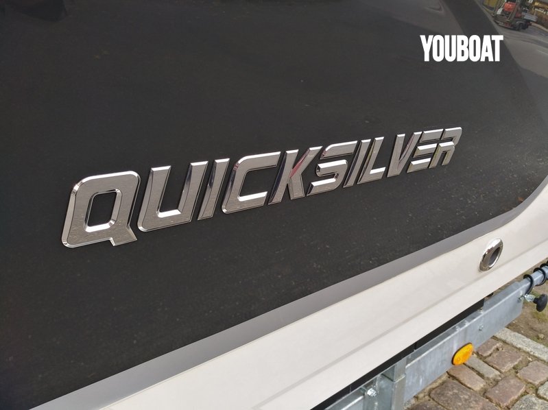Quicksilver Activ 555 Bowrider - 80PS F80 ELPT-EFI Mercury (Ben.) - 5.33m - 2022 - 41.300 €