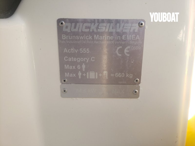 Quicksilver Activ 555 Open - 115ch EFI Mercury (Ess.) - 5.29m - 2017 - 26.500 €