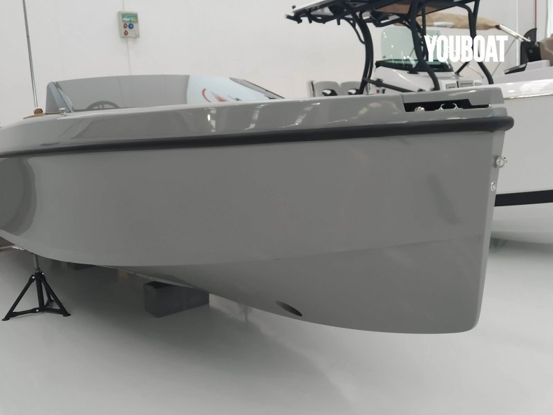 Rand Boats Spirit 25 - Mercruiser - 7.5m - 2022 - 119.953 €