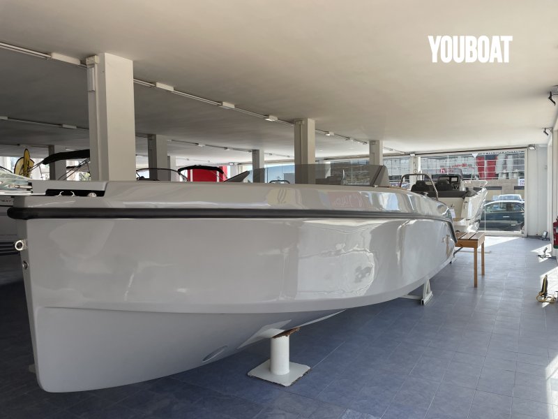 Rand Boats Spirit 25 - Mercruiser - 7.5m - 2022 - 122.872 €