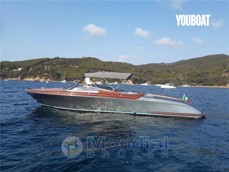 Riva Aquariva 33 - 2x370hp Yanmar (Die.) - 10.07m - 2020 - 530.000 €