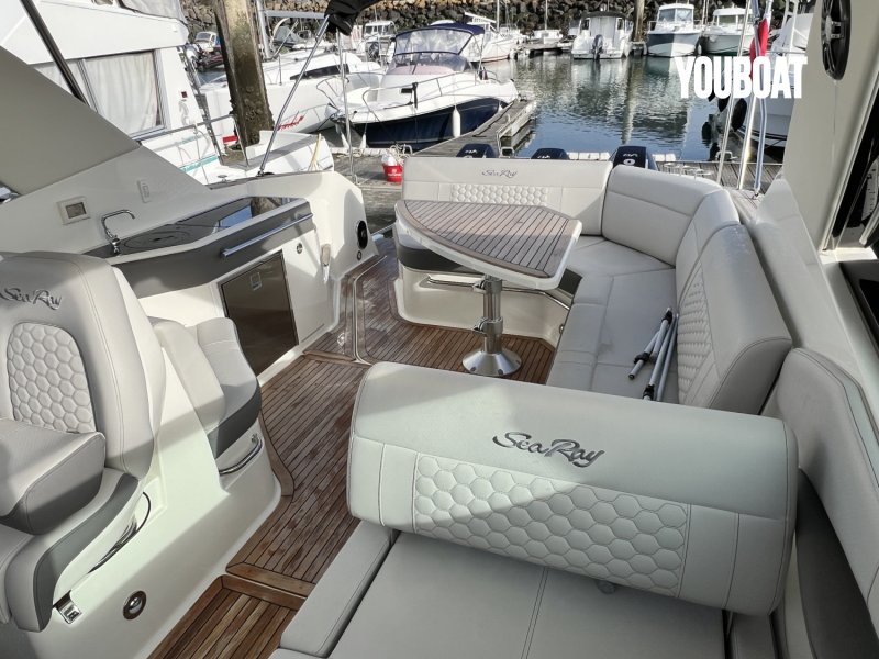 Sea Ray 320 Sundancer à vendre - Photo 3