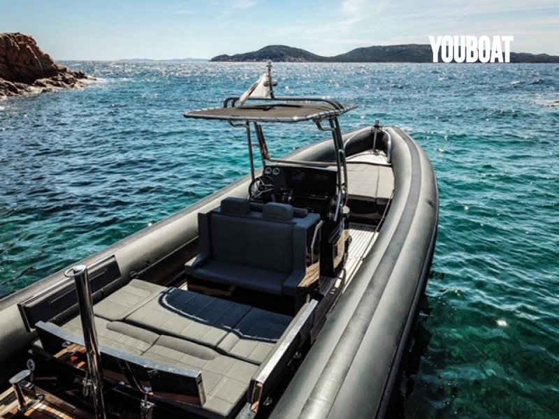 Sea Water Phantom 300 - 2x300ch Yamaha (Ess.) - 9.99m - 205.000 €