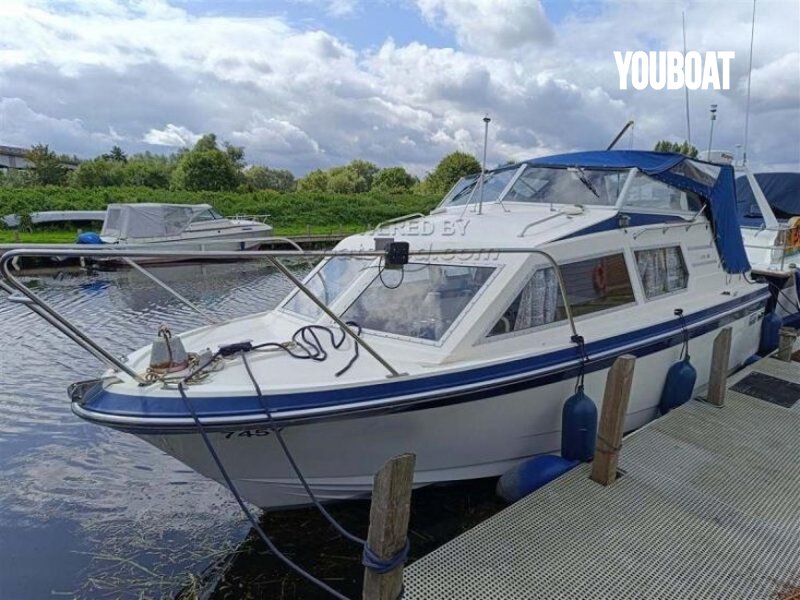 Seamaster 725 Family Cruiser for sale by 