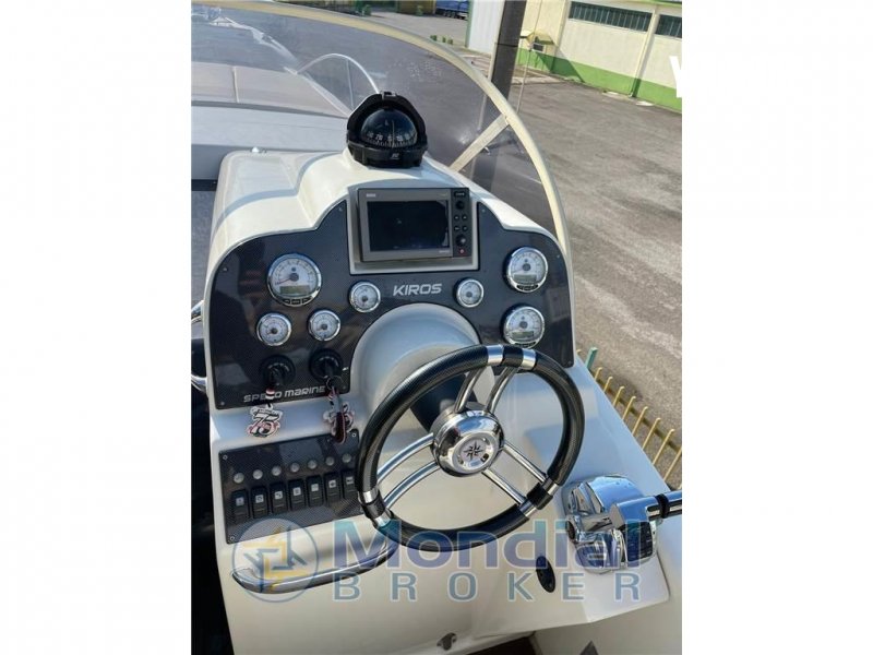 Speed Marine Kiros 999 - 2x300hp Mercury - 9.99m - 2014 - 79.000 €