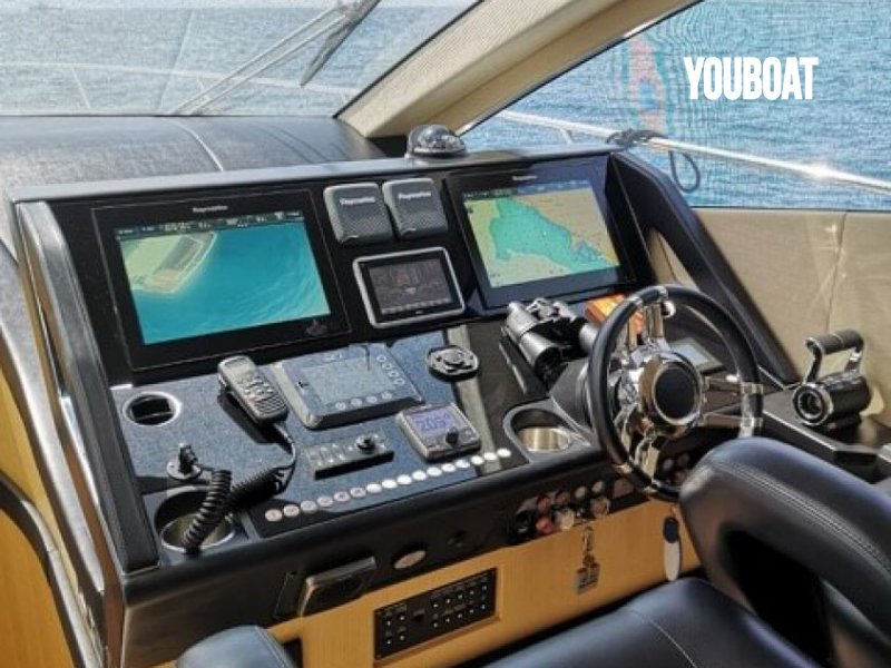 Sunseeker Yacht 68 - 2x1270cv MTU (Die.) - 21.7m - 2015 - 1.495.000 €
