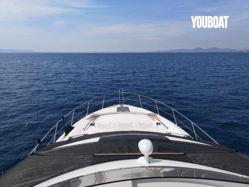Sunseeker Yacht 68 - 2x1270PS MTU (Die.) - 21.7m - 2015 - 1.495.000 €