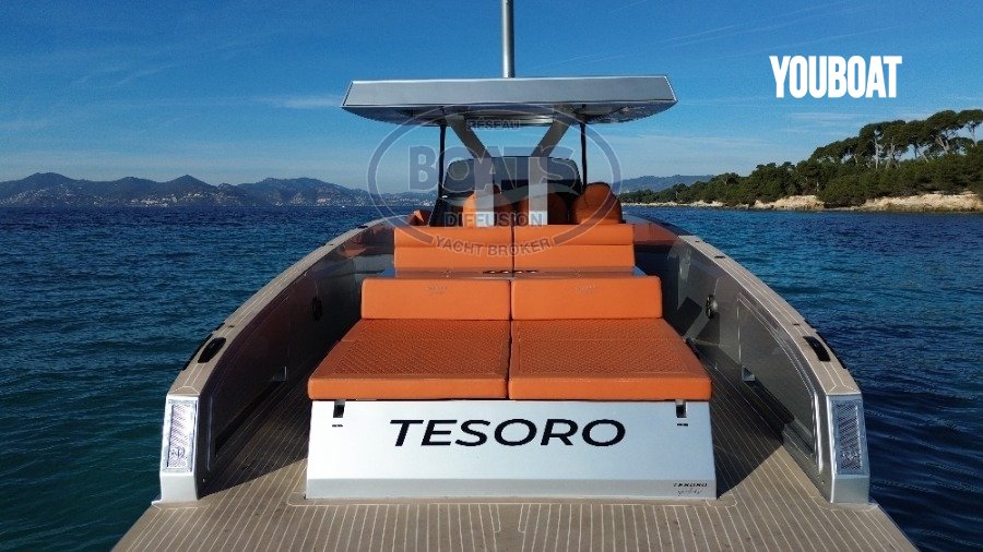 Tesoro T-40 - 2x300ch Volvo Penta (Die.) - 12.36m - 2023 - 480.000 €