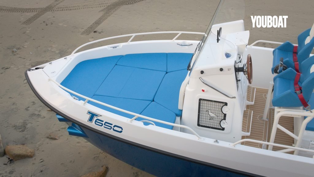 TRINGAboat Tringa T650 Premium - 150ch - 6.36m - 169.900 €