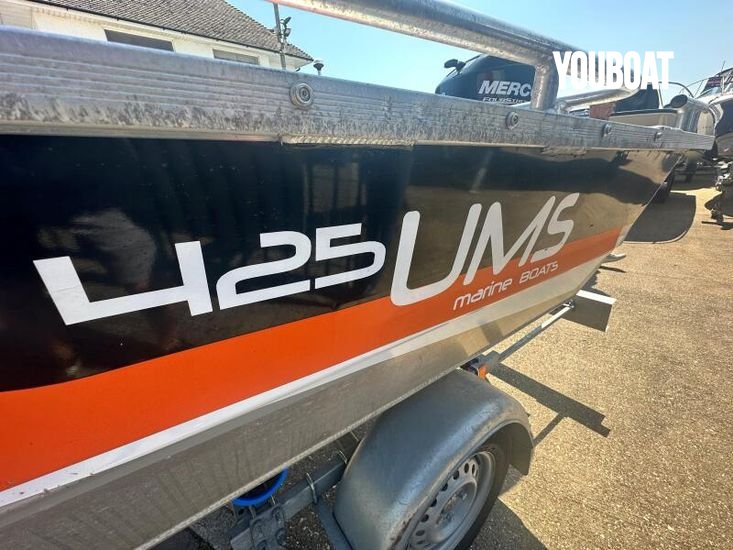 UMS Tuna Boats 425 CC - 30hp Mercury (Gas.) - 4.16m - 2019 - 9.500 £