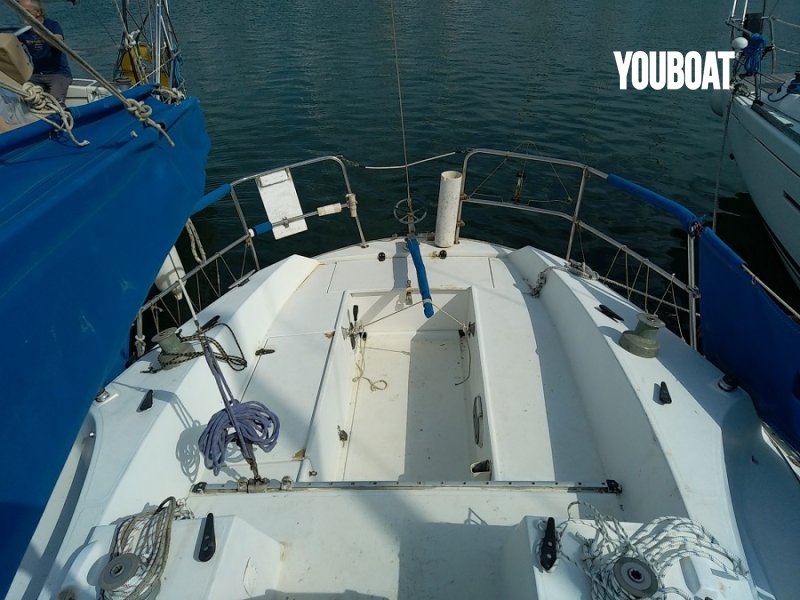 Yachting France Jouet 920 Dl - 14ch Coude + Echangeur 2016 Nanni (Die.) - 9.25m - 1979 - 11.000 €