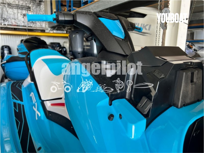 Yamaha FX SVHO - 250Motor gücü(hp) Yamaha 4 cilindros SVHO DOHC (Ben.) - 3.58m - 2022 - 847.224 ₺