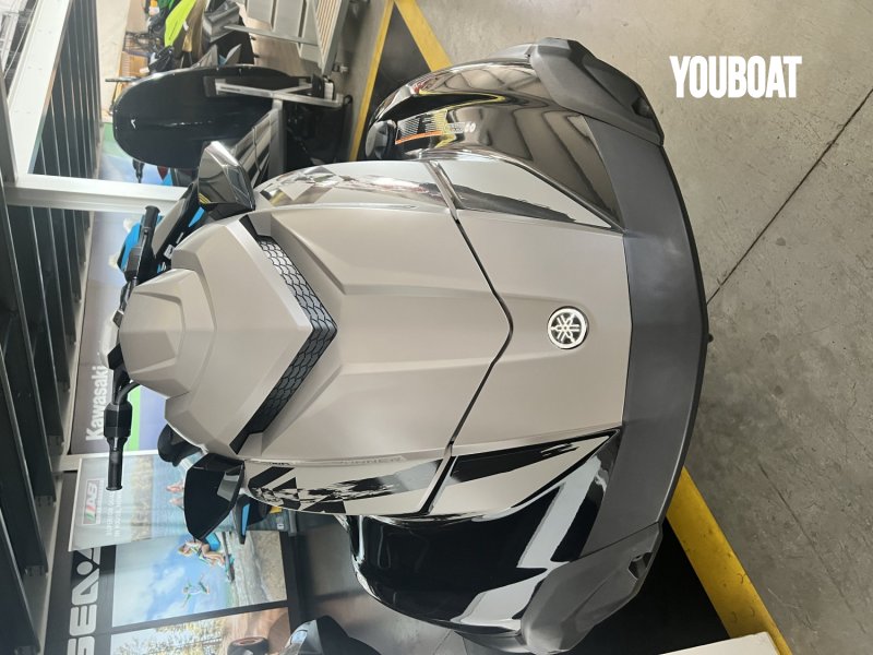 Yamaha GP 1800 R - 250Motor gücü(hp) 4 cilindros SVHO DOHC Yamaha (Ben.) - 3.35m - 2022 - 820.564 ₺