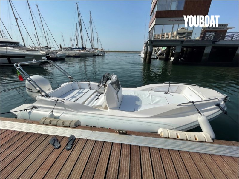 Zar Formenti 59 Sl - 150cv Yamaha (Gas.) - 6.09m - 2022 - 69.900 €