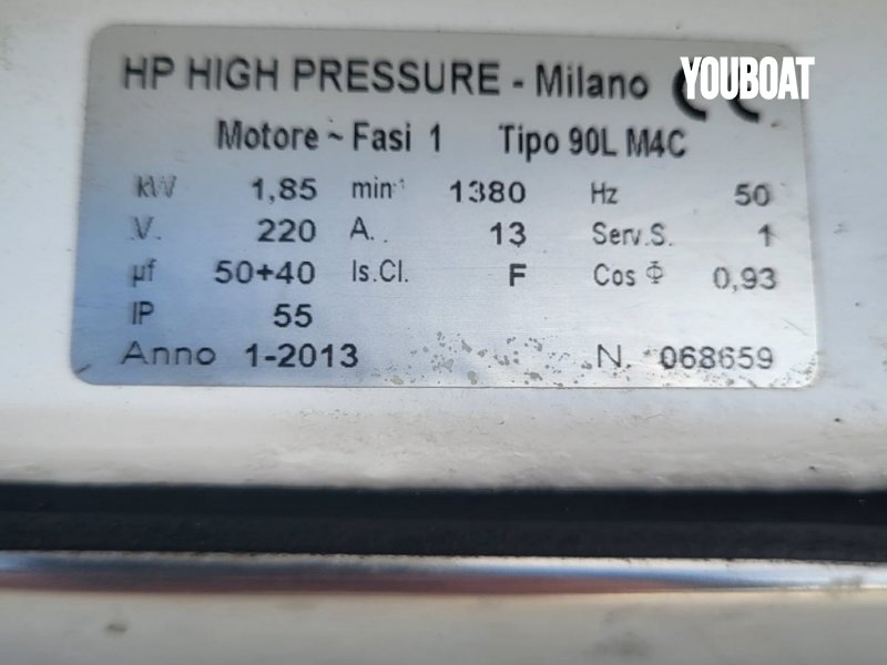 Compresseur HP Milano 220V -  - 300,00 €