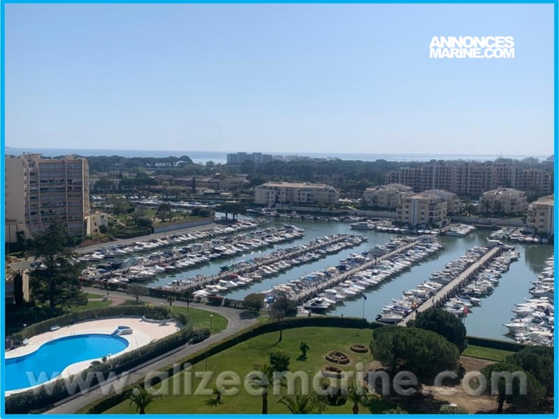 Ponton fixe d'amarrage Place de Port 6m - Cannes Marina - Location annuelle  vendre - Photo 1